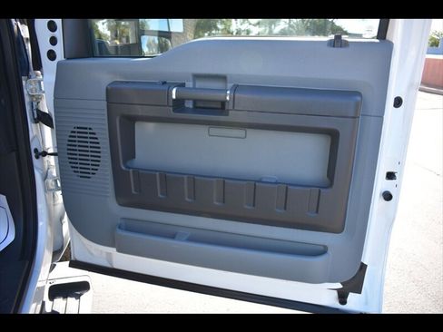 Used 2015 Ford F250 XL w/ Power Equipment Group image 21