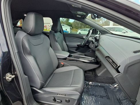Used 2023 Volkswagen ID.4 S RWD image 10