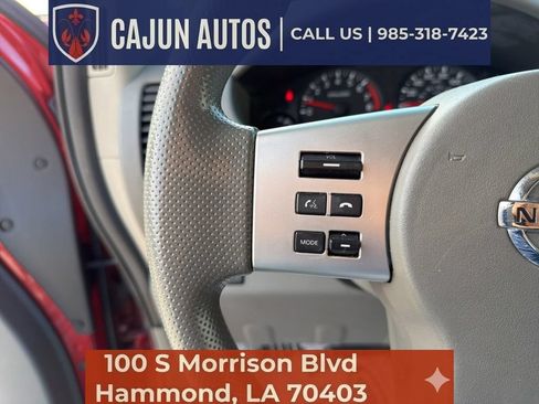 Used 2015 Nissan Frontier SV RWD image 25