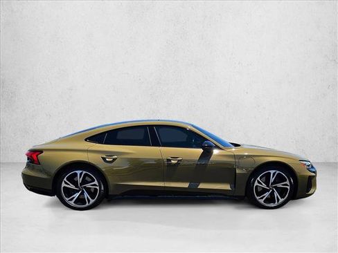 Used 2023 Audi e-tron GT Premium Plus w/ Performance Package AWD/4WD image 4