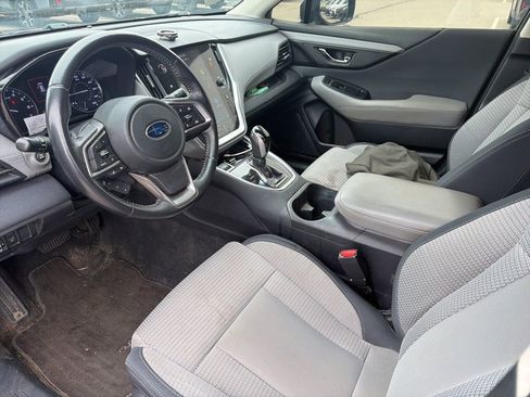 Used 2021 Subaru Outback Premium AWD/4WD image 4