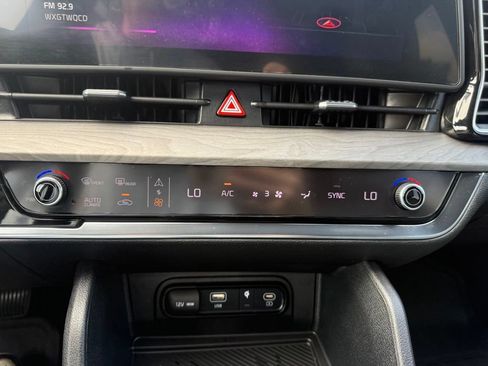 Used 2023 Kia Sportage X-Line w/ X-Line Premium Package AWD/4WD image 20