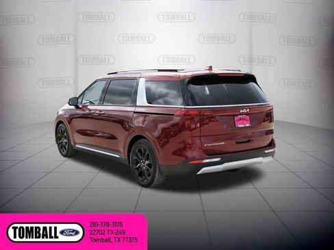 Used 2022 Kia Carnival SX FWD image 5