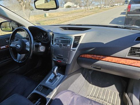 Used 2010 Subaru Outback 3.6R Limited w/ Protection Package 1A image 15