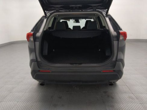 Used 2020 Toyota RAV4 XLE w/ Convenience Package image 29