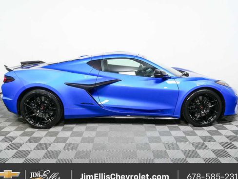 New 2026 Chevrolet Corvette Z06 RWD image 2