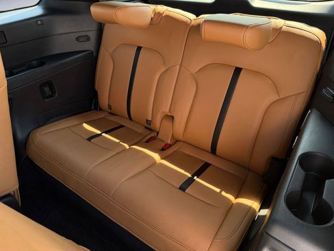 Certified 2025 MAZDA CX-90 3.3 Turbo S w/ Premium Plus image 12