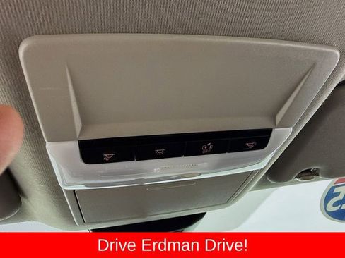 Used 2025 Nissan Sentra SR FWD image 17