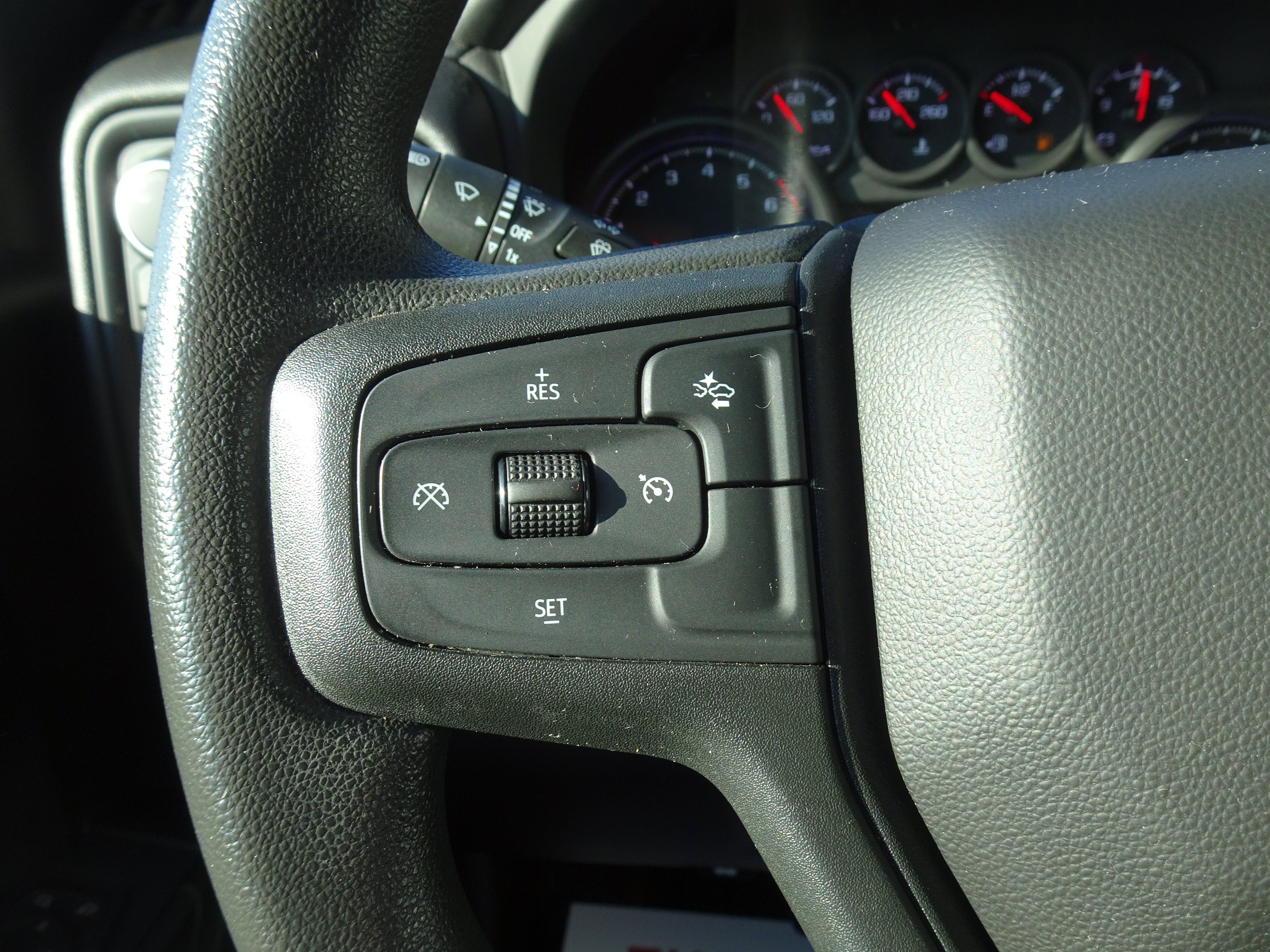 Used 2022 Chevrolet Silverado 1500 Custom AWD/4WD image 22