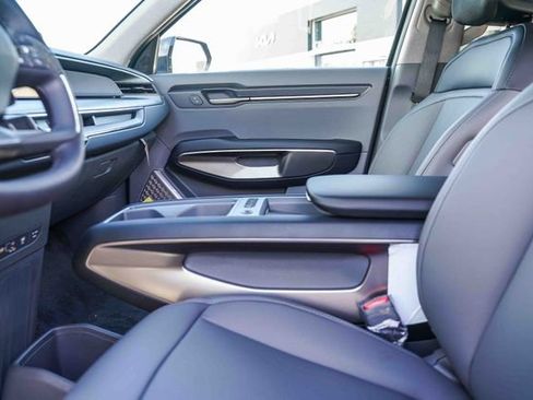 New 2026 Kia EV9 Light image 19