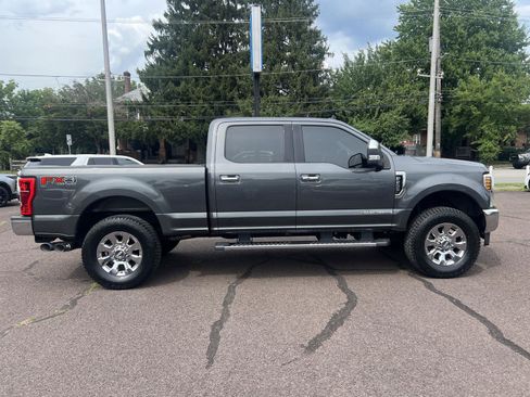 Used 2019 Ford F250 Lariat w/ Lariat Ultimate Package AWD/4WD image 9