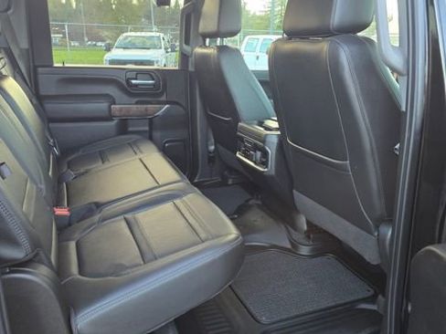 Used 2023 GMC Sierra 3500 Denali w/ Denali Black Diamond Edition image 19