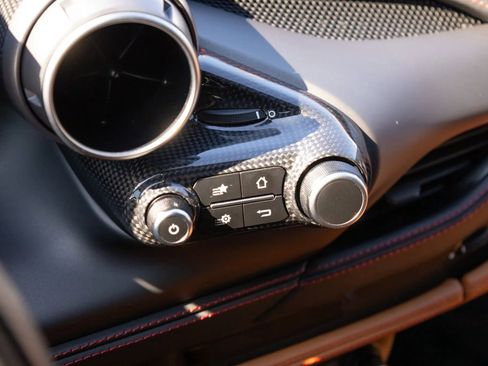 Used 2020 Ferrari F8 Tributo image 58