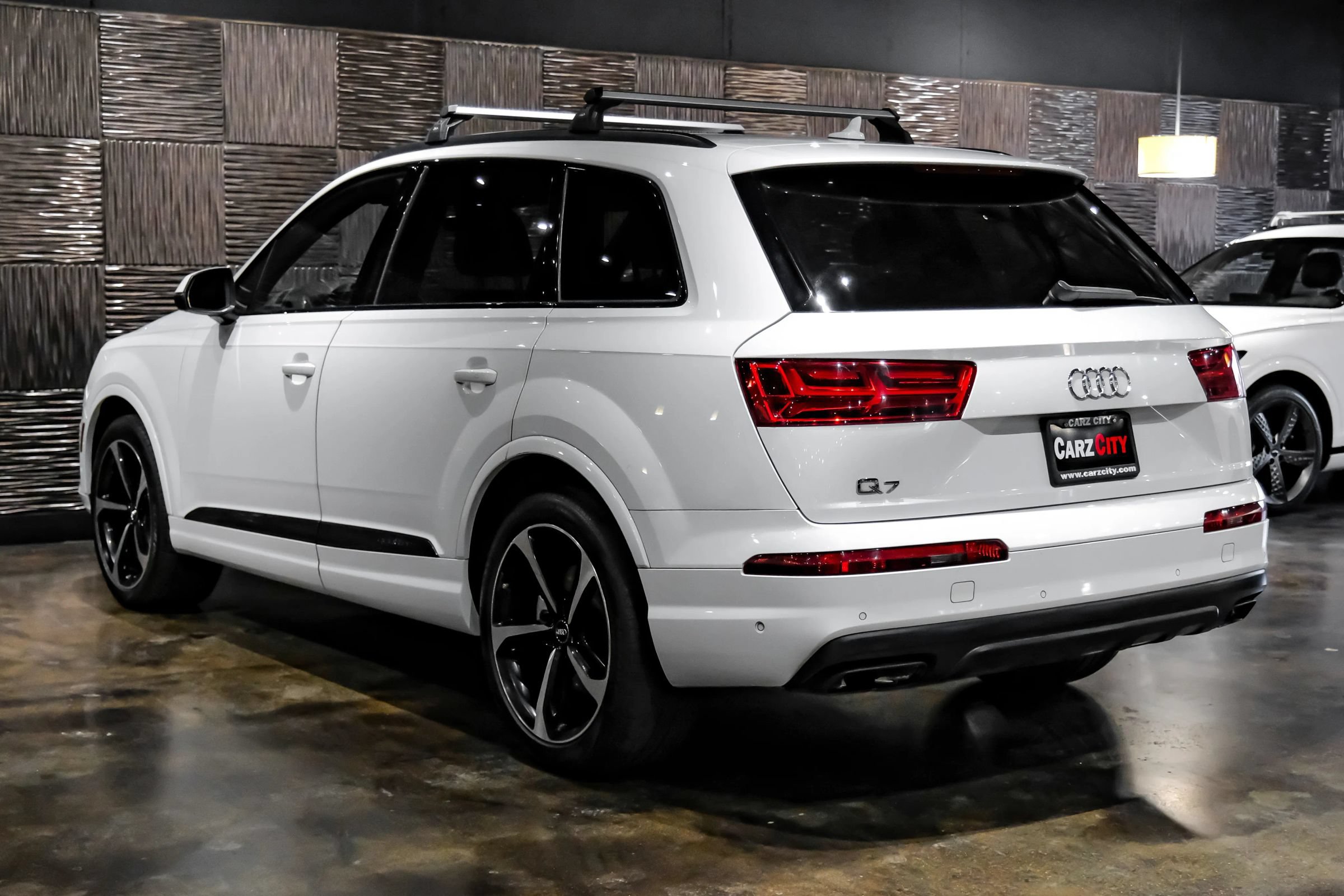 Used 2019 Audi Q7 3.0T Prestige AWD/4WD image 15