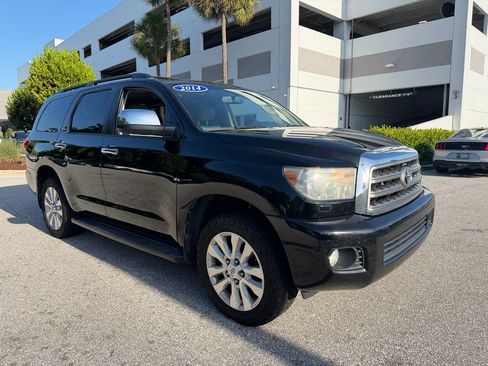 Used 2014 Toyota Sequoia Platinum RWD image 1