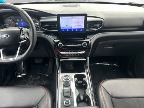 Used 2022 Ford Explorer ST-Line image 11