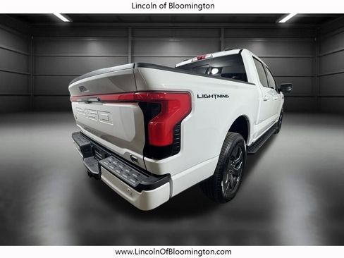 Used 2025 Ford F150 Lightning Lariat image 7