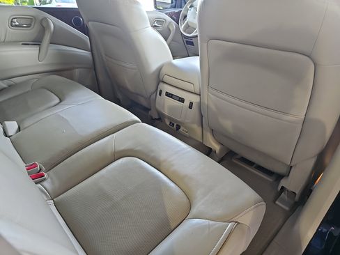 Used 2015 INFINITI QX80 2WD w/ 22" Wheel Package image 11