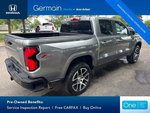 Used 2023 Chevrolet Colorado Z71 w/ Advanced Trailering Package AWD/4WD image 8