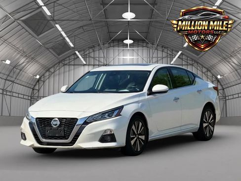 Used 2020 Nissan Altima 2.5 SV AWD/4WD image 6
