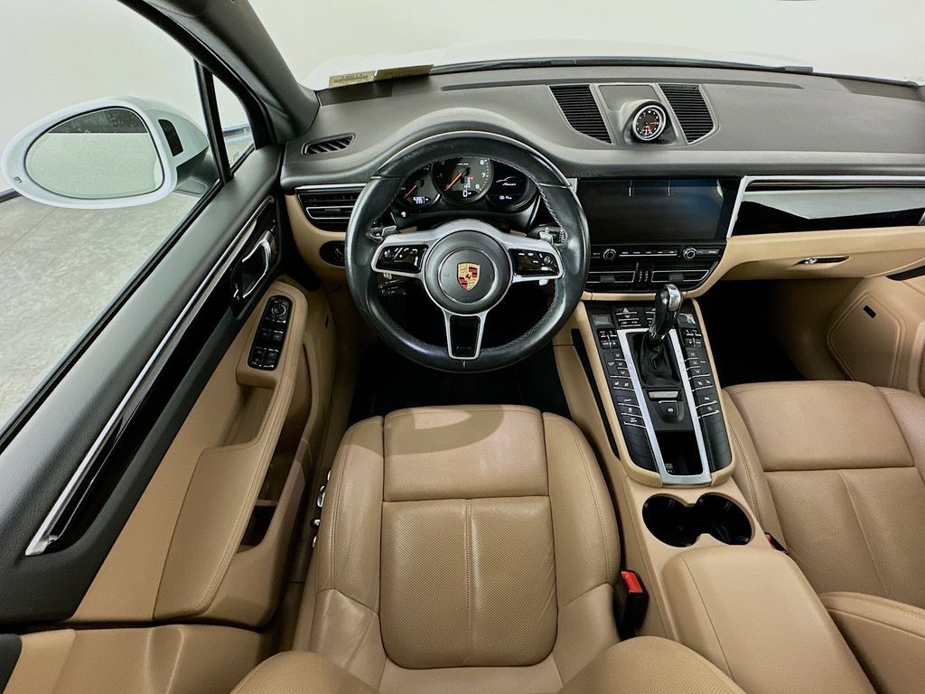 Used 2020 Porsche Macan AWD/4WD image 9