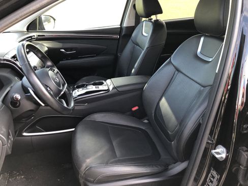 Used 2024 Hyundai Tucson Limited image 16