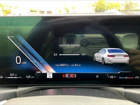 Used 2023 BMW 330i xDrive Sedan w/ Premium Package AWD/4WD image 13