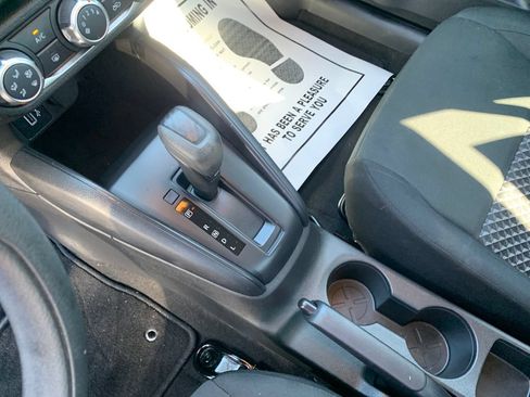 Used 2024 Nissan Versa S w/ S Plus Package FWD image 25