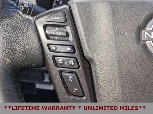 Used 2022 Nissan Frontier SV image 23