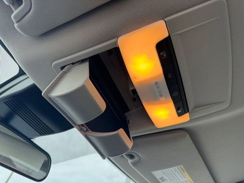 Used 2024 Nissan Altima 2.5 SV image 19