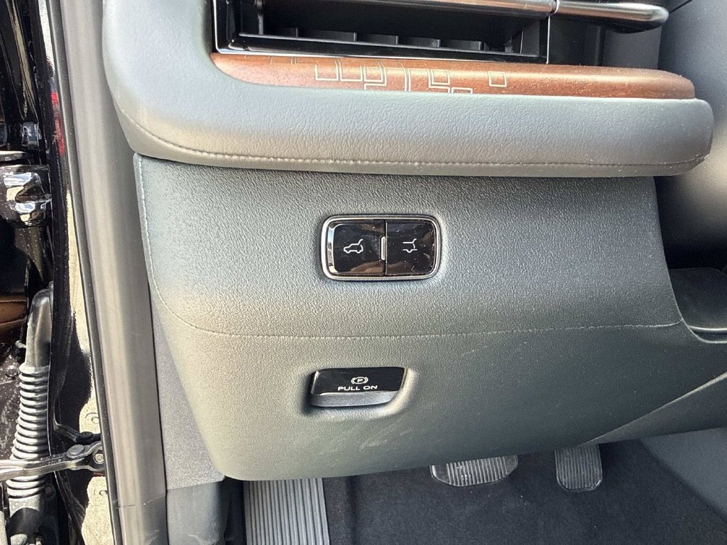 New 2026 Lincoln Navigator Black Label AWD/4WD image 35