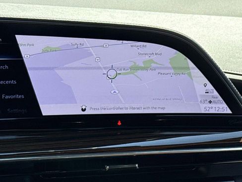 Used 2022 Cadillac Escalade ESV Luxury image 28