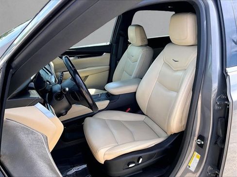 Used 2018 Cadillac XT5 FWD w/ LPO, Wheel Lock Package image 26