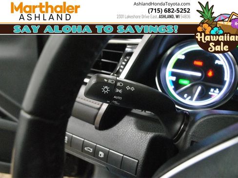 Used 2018 Toyota Camry XLE image 16