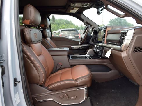New 2026 Ford F250 King Ranch w/ Chrome Package AWD/4WD image 21
