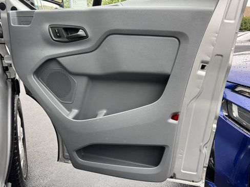 Used 2018 Ford Transit 350 XLT RWD image 30