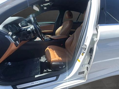 Used 2018 BMW 540i RWD image 27