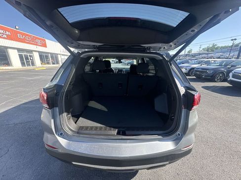 Used 2024 Chevrolet Equinox LT FWD image 20