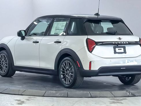 New 2026 MINI Cooper 4-Door Hardtop FWD image 6