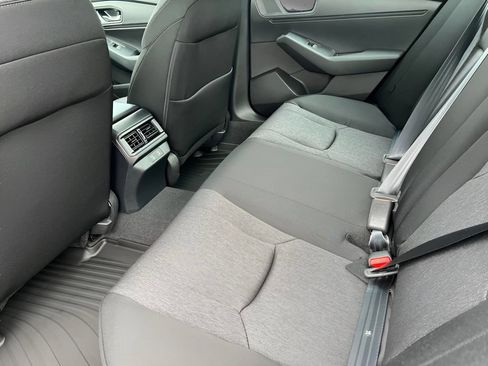 Used 2025 Honda Accord SE image 14