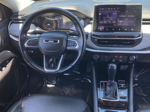 Certified 2022 Jeep Compass Latitude AWD/4WD image 12
