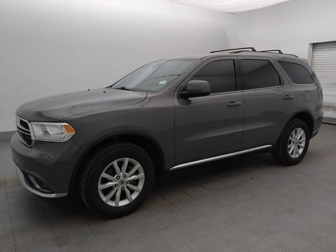 Used 2019 Dodge Durango SXT AWD/4WD image 2