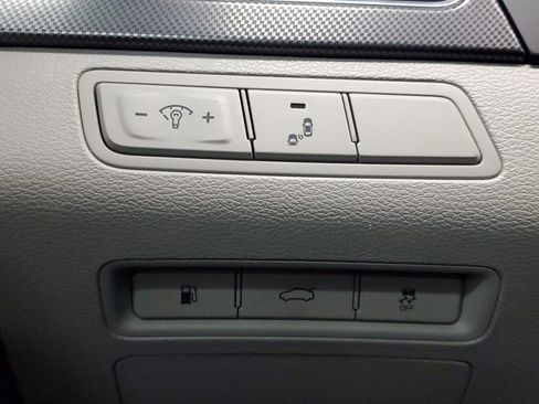 Used 2016 Hyundai Sonata Sport w/ Option Group 02 image 29