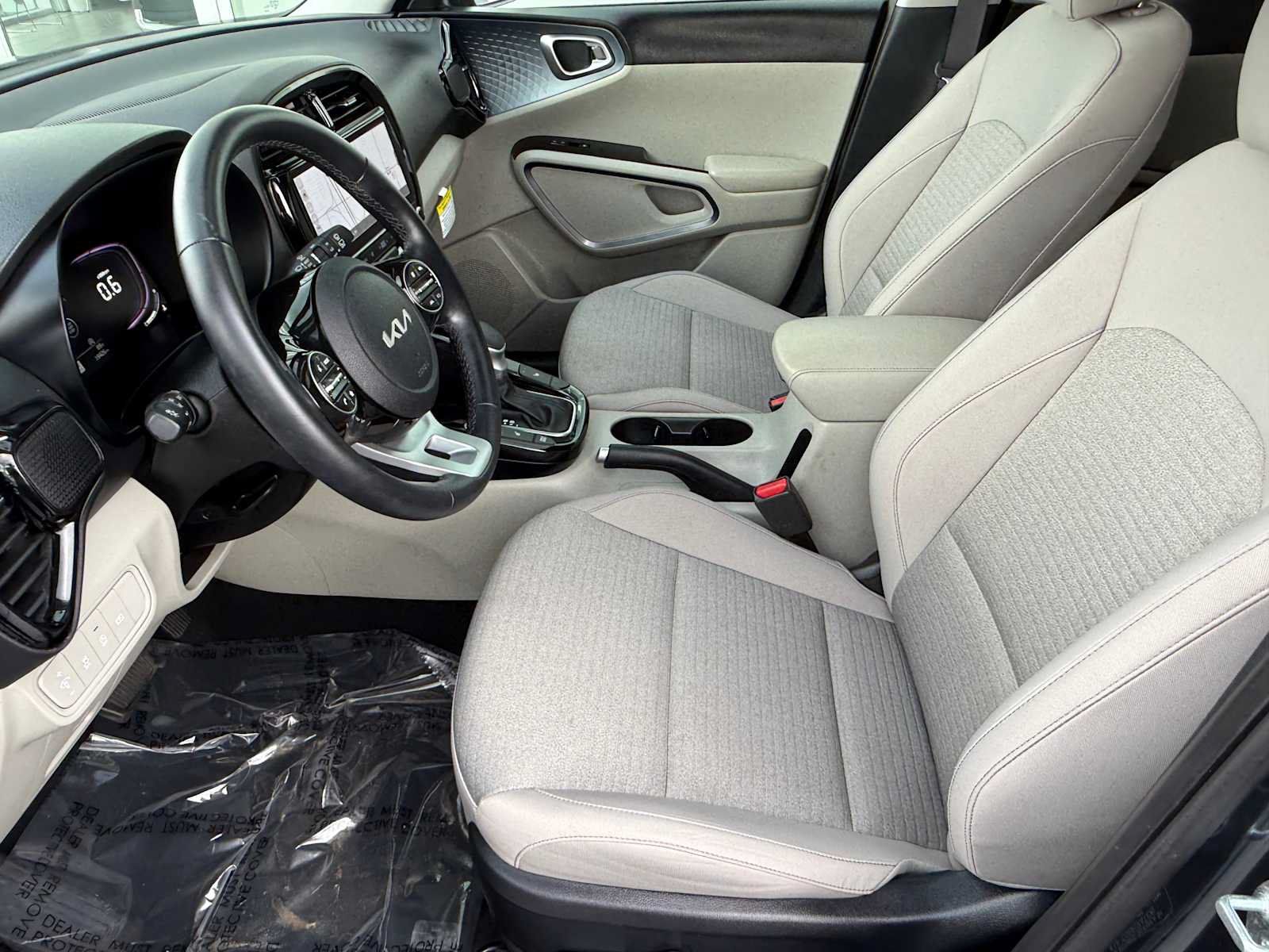 Used 2023 Kia Soul EX FWD image 13