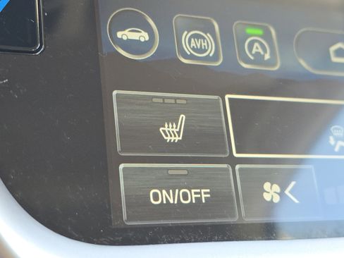 Certified 2025 Subaru Outback Premium w/ Popular Package #1A image 11