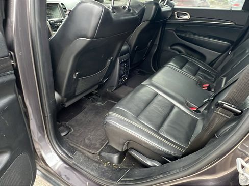 Used 2015 Jeep Grand Cherokee Limited w/ Trailer Tow Group IV image 24