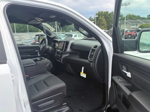 New 2026 RAM 1500 Tradesman AWD/4WD image 27