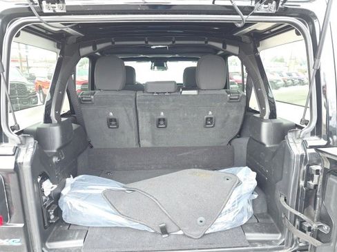 Used 2025 Jeep Wrangler Unlimited Rubicon 4xe w/ Safety Group image 50