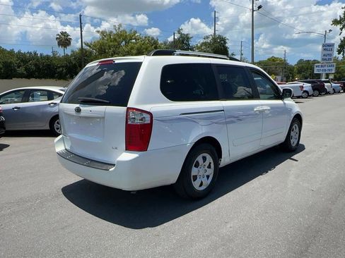 Used 2009 Kia Sedona LX FWD image 8