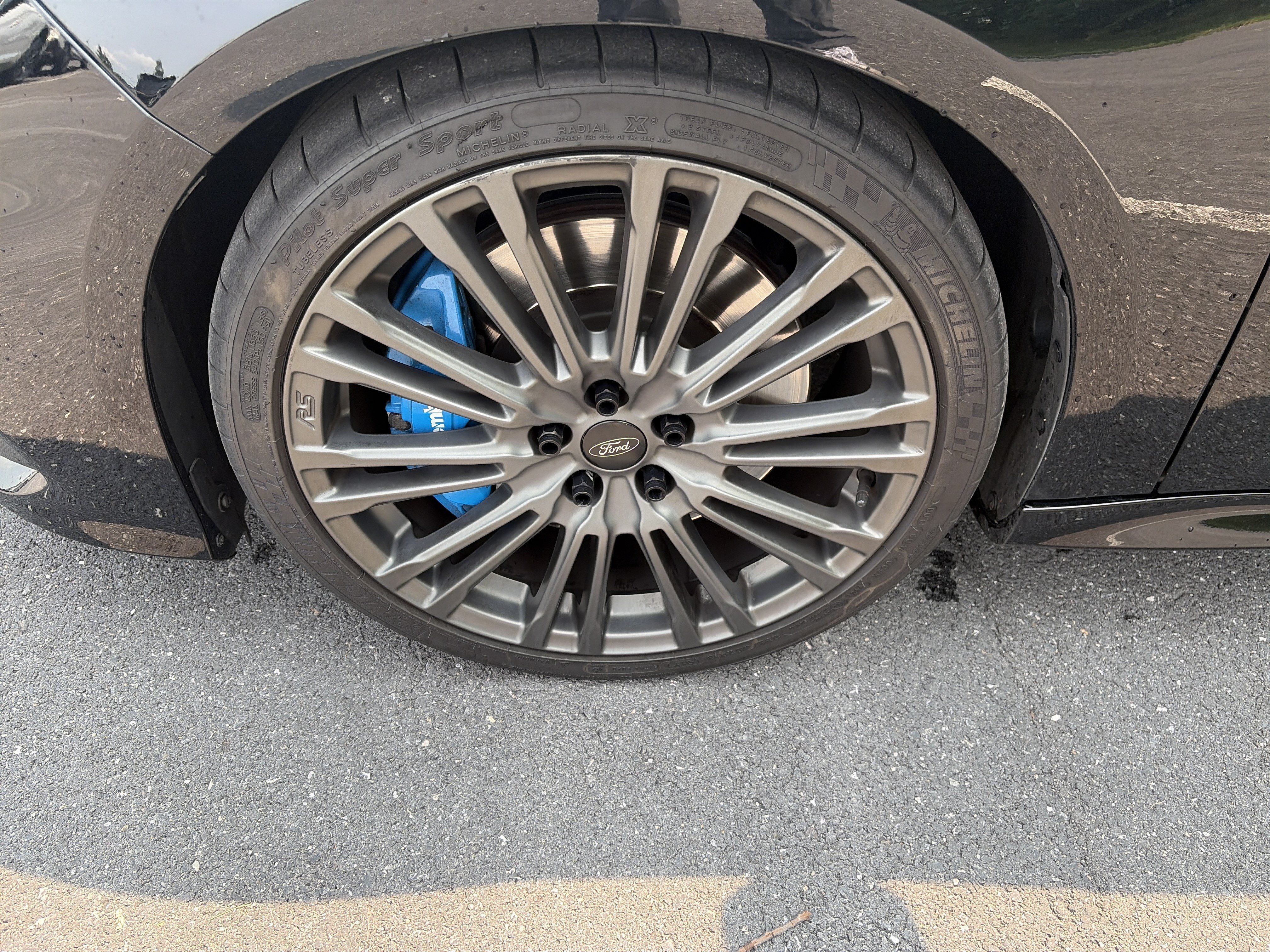 Used 2017 Ford Focus RS AWD/4WD image 11